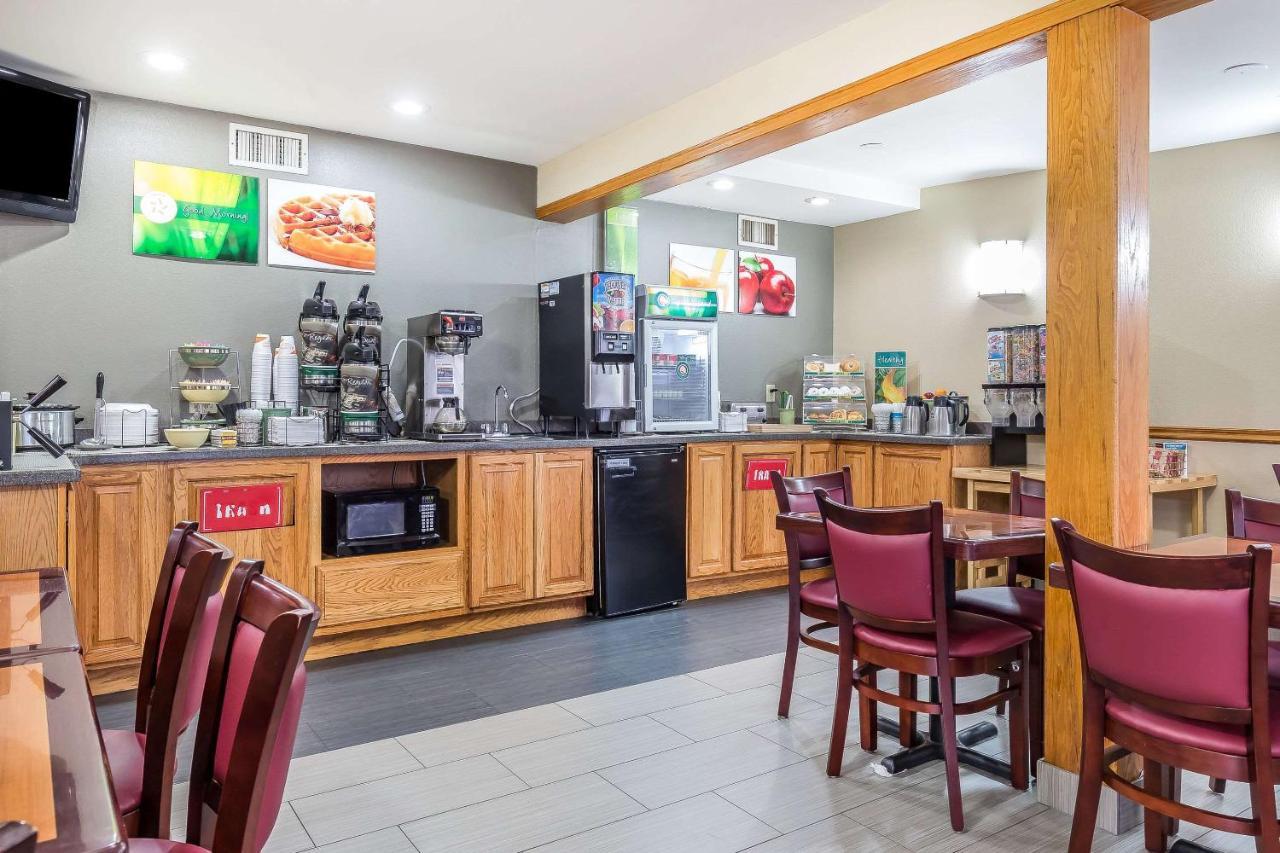 Quality Inn Mount Vernon, Il Bagian luar foto